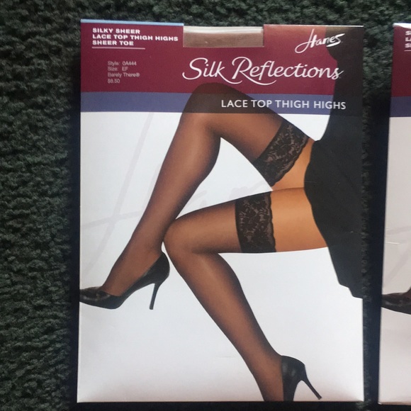 2 pf New Old Stock Hanes Silk Reflection Thigh High sheer toe sz EF - Picture 3 of 9